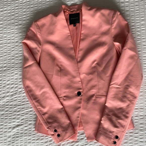 Peach Blazer - Picture 1 of 6